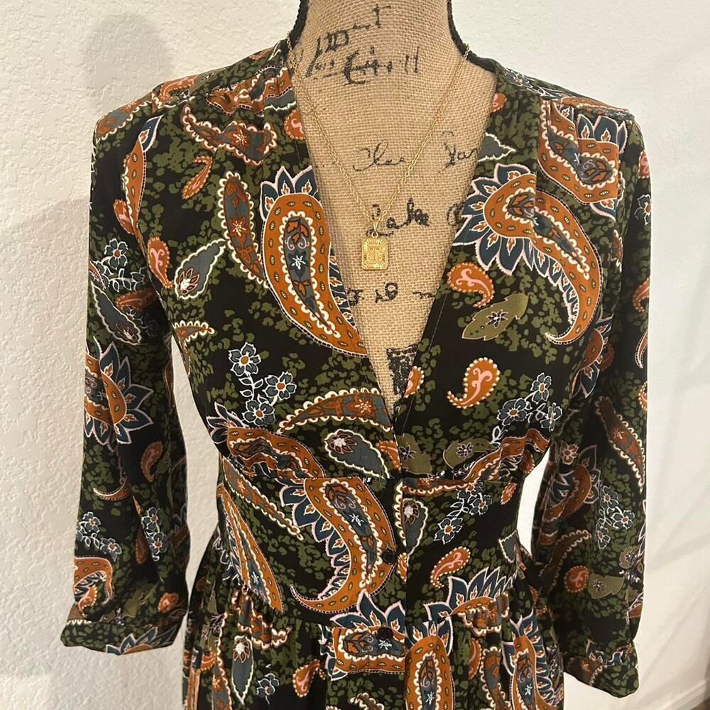 Paisley Bandana Print Stradivarius 3/4 length sleeve button down midi dress - Picture 4 of 7